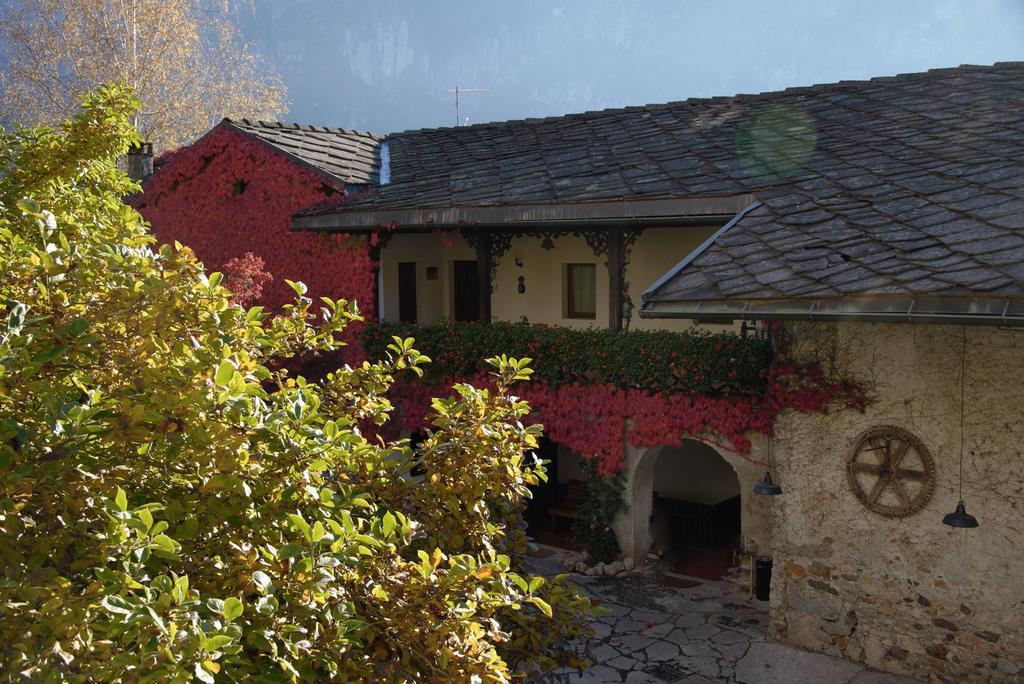 B&B Castel Ivano Strigno ภายนอก รูปภาพ